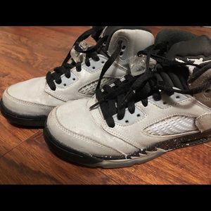 Jordan 5 retro wolf grey